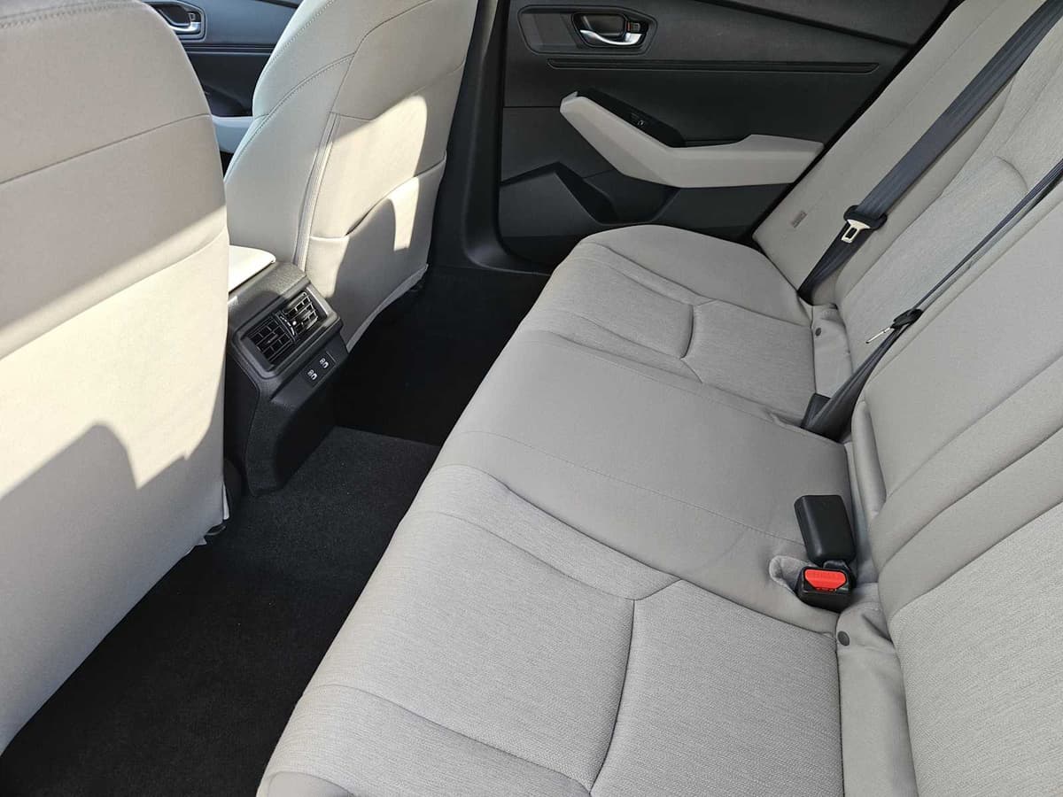 2025 Honda Accord - Image 28