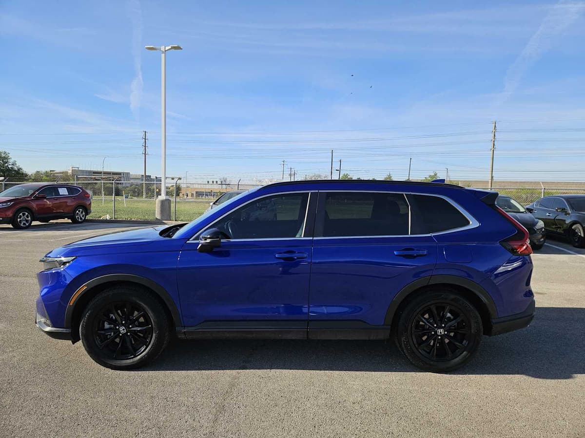 2024 Honda CR-V Hybrid - Image 4