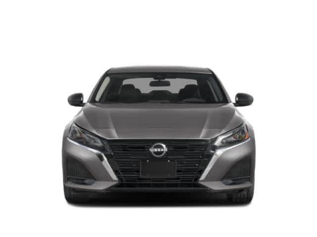 2025 Nissan Altima - Image 4