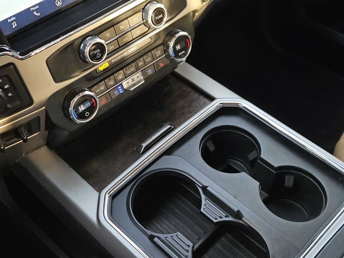 2022 Ford Super Duty F-250 SRW - Image 20