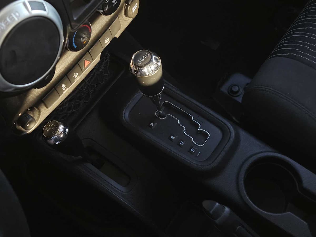 2012 Jeep Wrangler Unlimited - Image 19