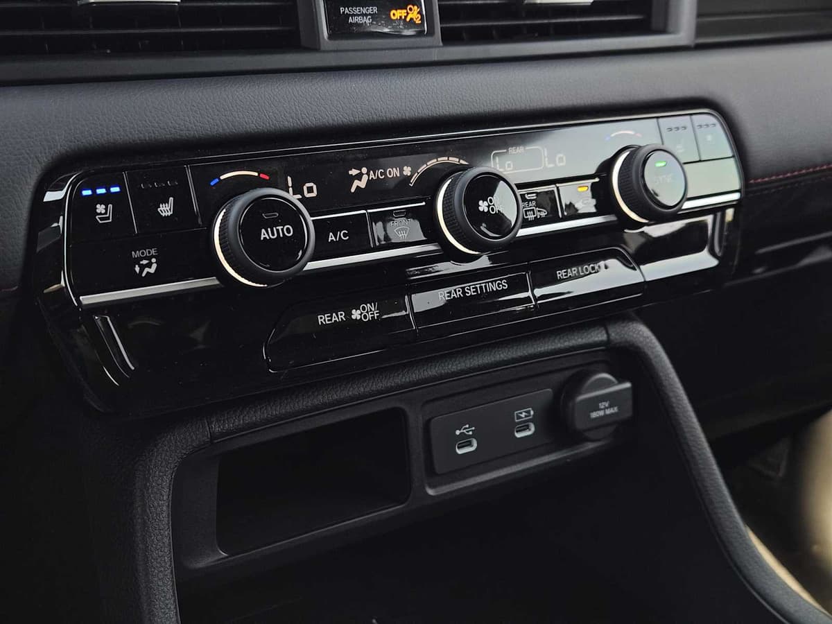 2026 Honda Pilot - Image 16