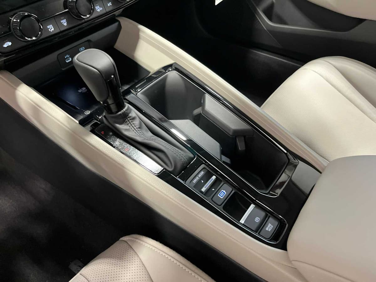 2026 Honda Accord Hybrid - Image 21