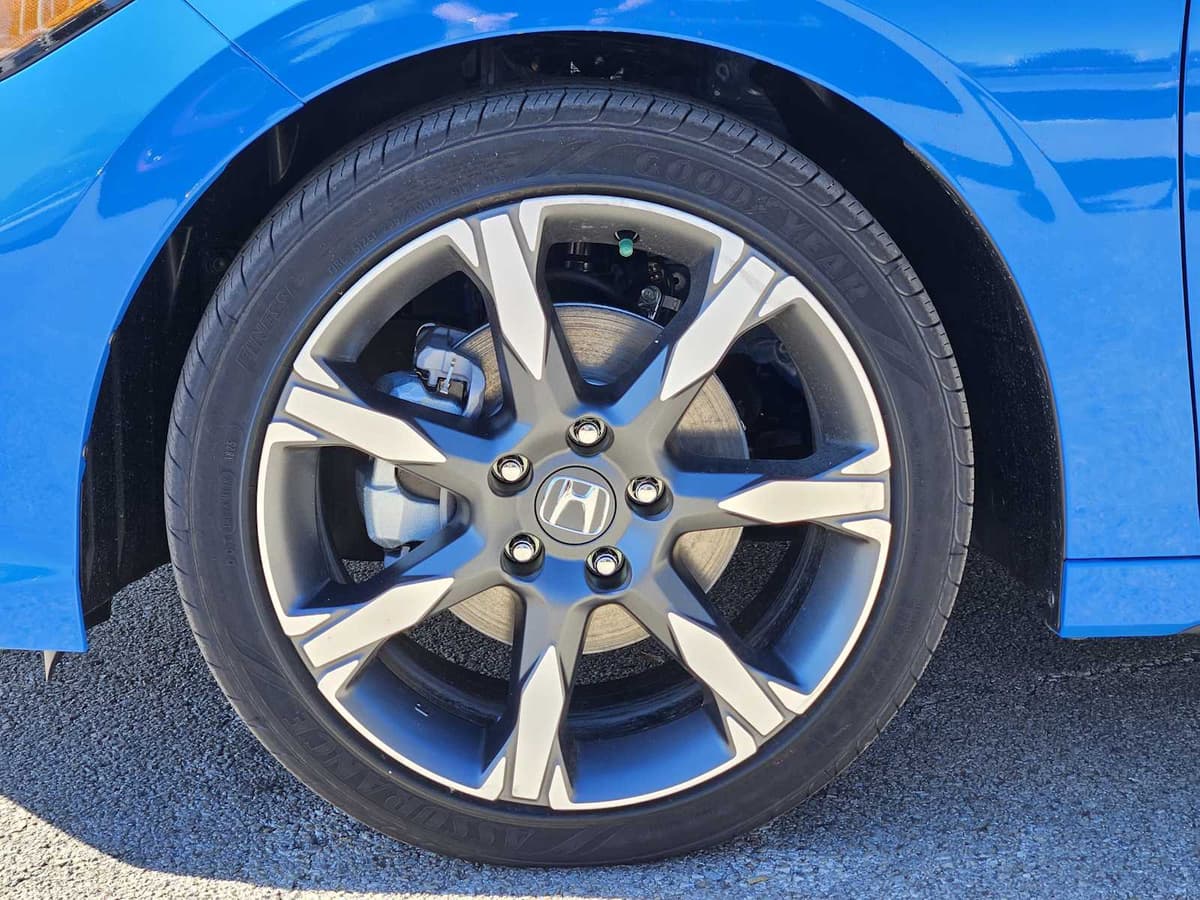 2026 Honda Civic Hybrid - Image 8