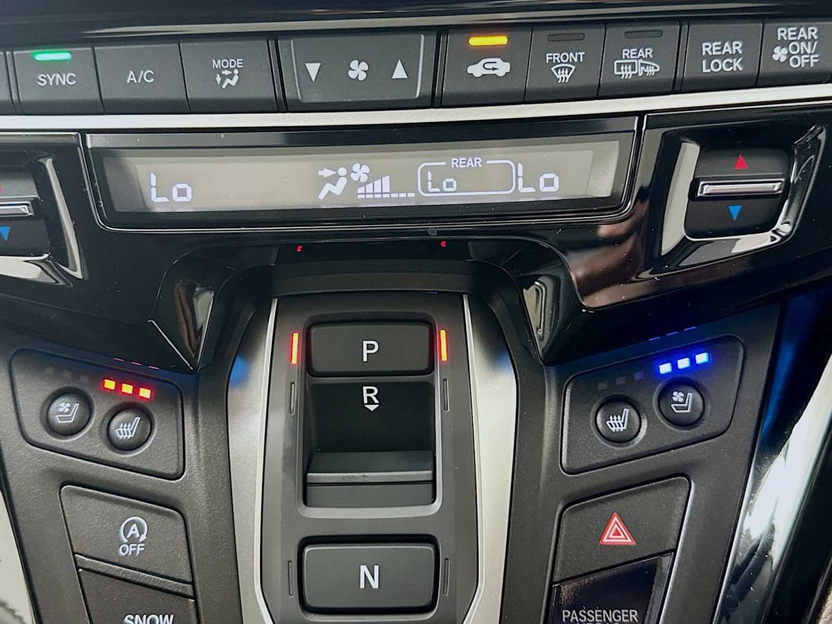 2026 Honda Odyssey - Image 19