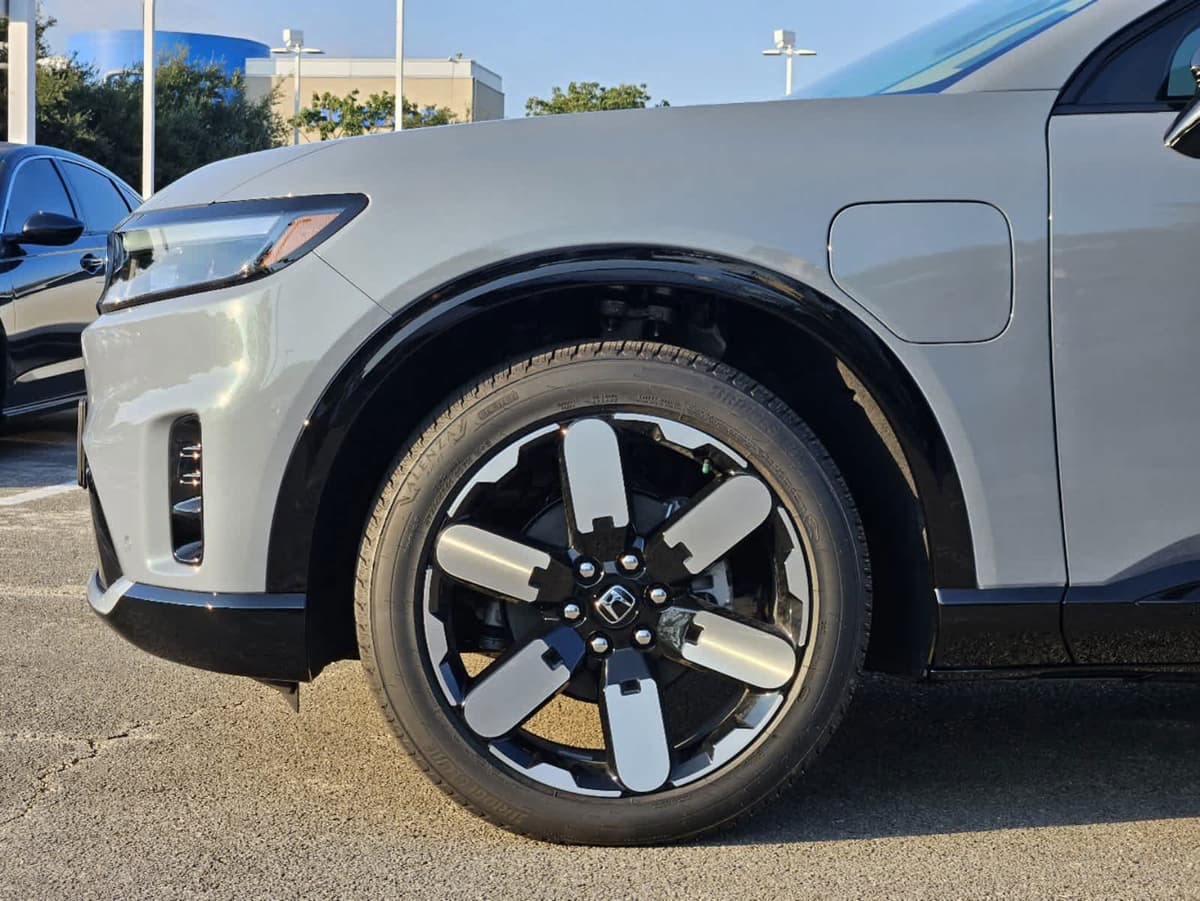2026 Honda Prologue - Image 7