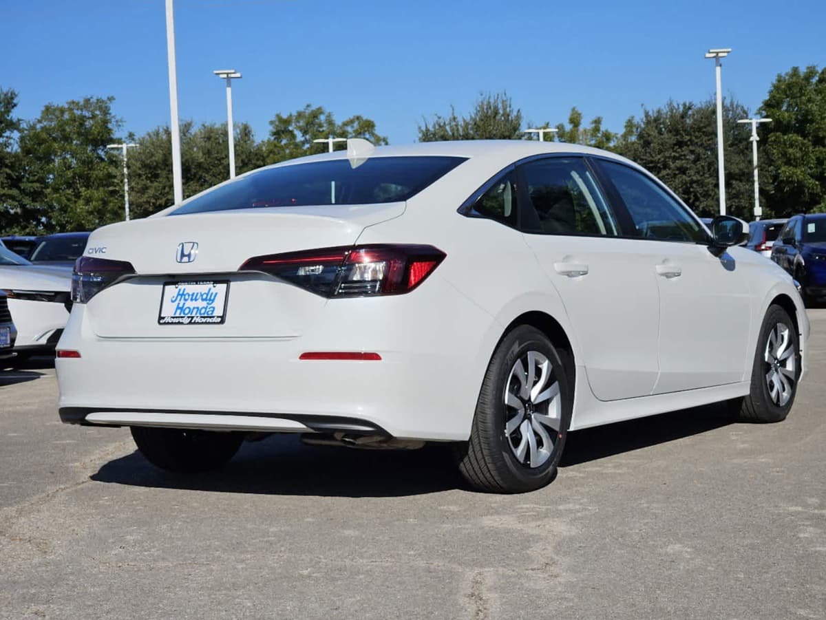 2026 Honda Civic - Image 5