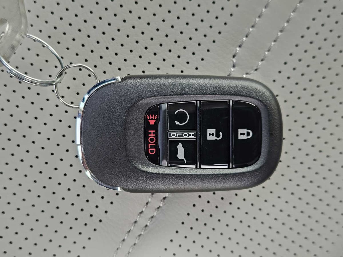 2026 Honda CR-V - Image 25