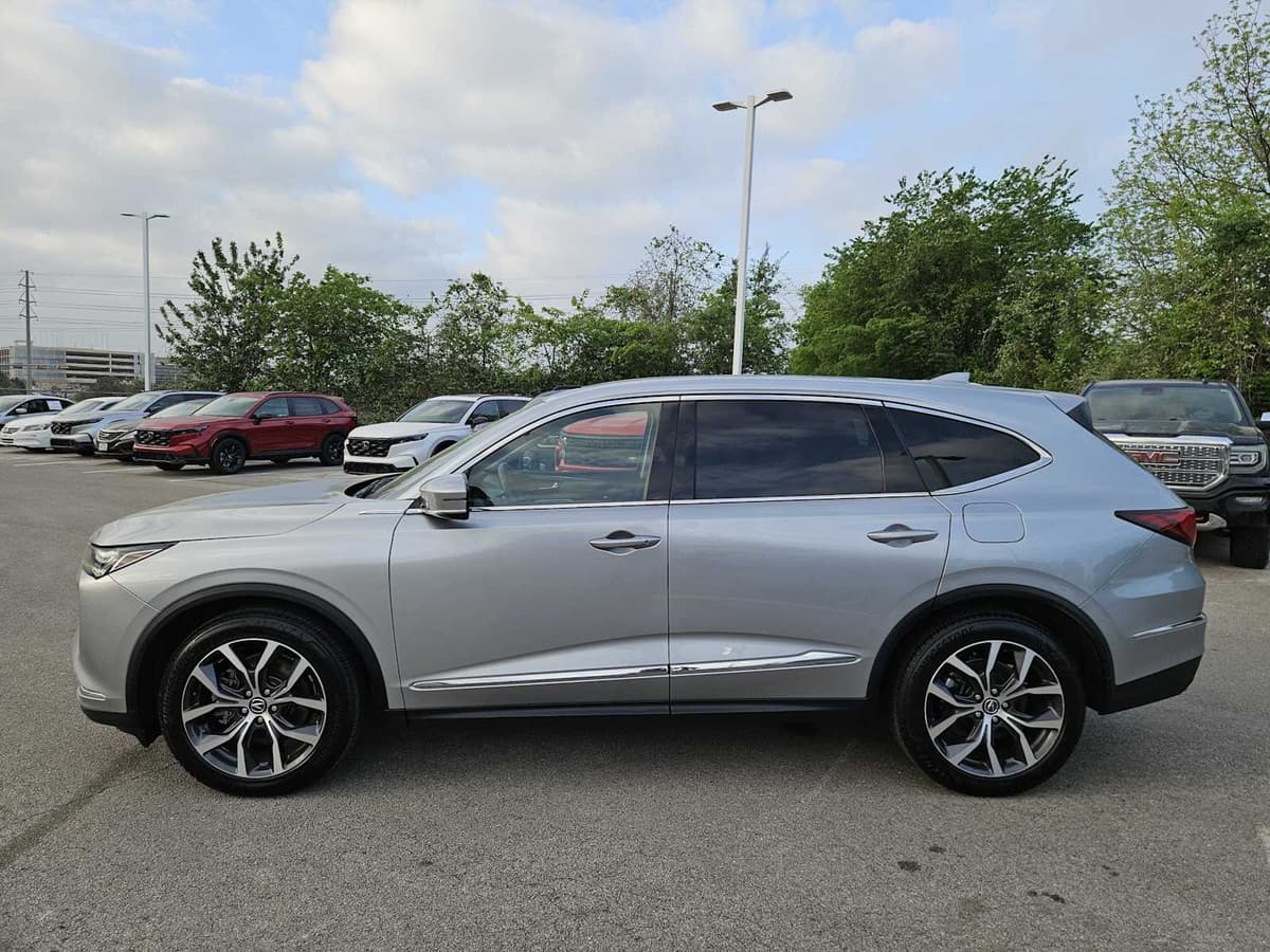 2023 Acura MDX - Image 4
