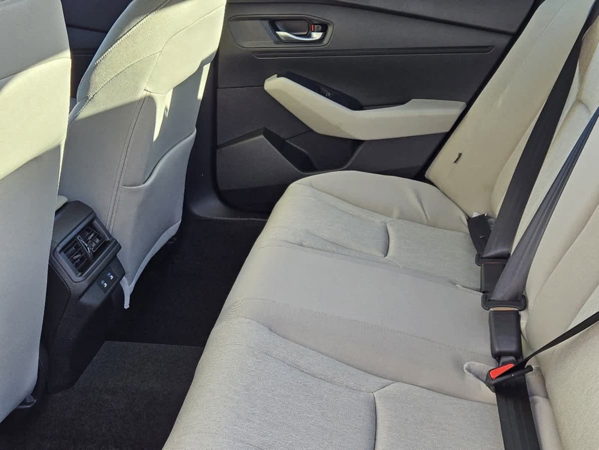 2025 Honda Accord - Image 23