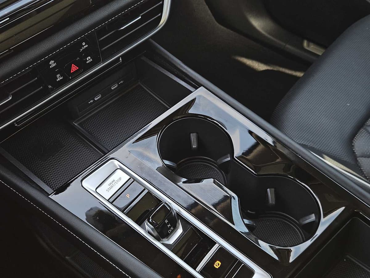 2024 Volkswagen Atlas - Image 21