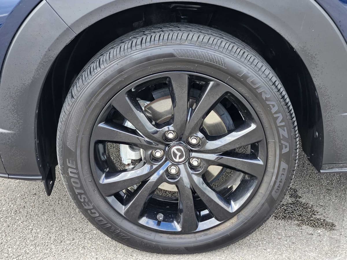 2025 Mazda CX-30 - Image 9