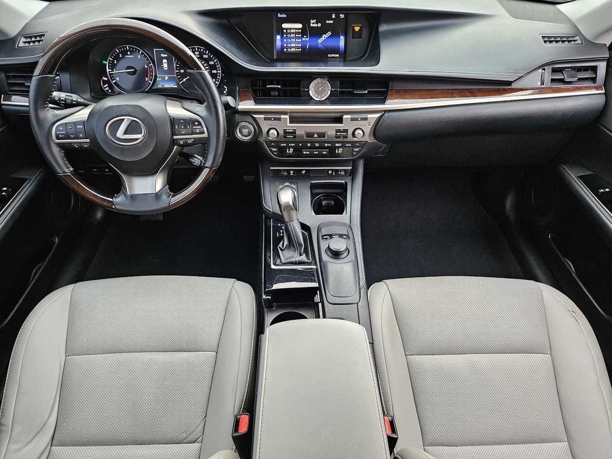 2016 LEXUS ES 350 - Image 25