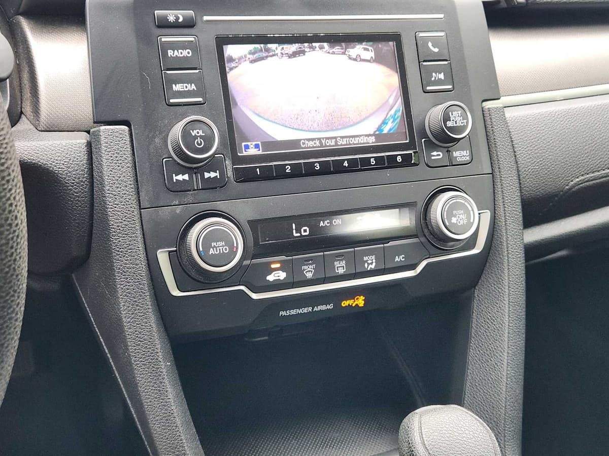 2020 Honda Civic Sedan - Image 17