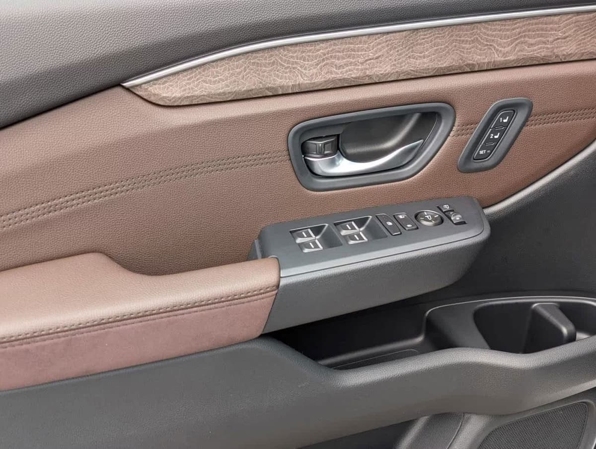 2026 Honda Pilot - Image 23