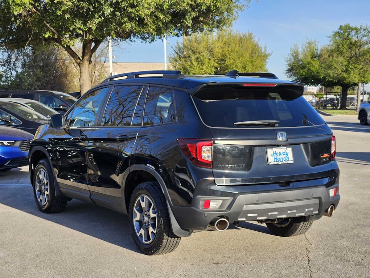 2023 Honda Passport - Image 5