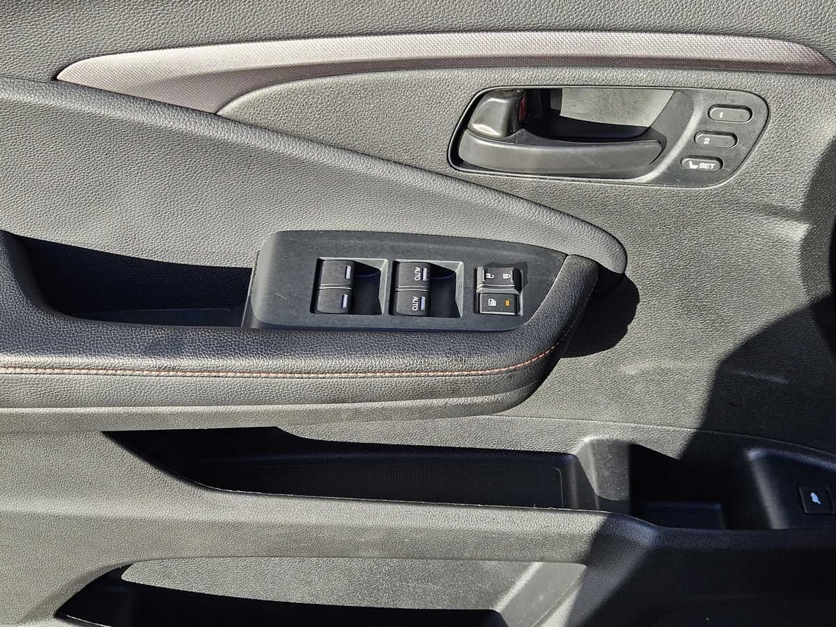 2023 Honda Passport - Image 23