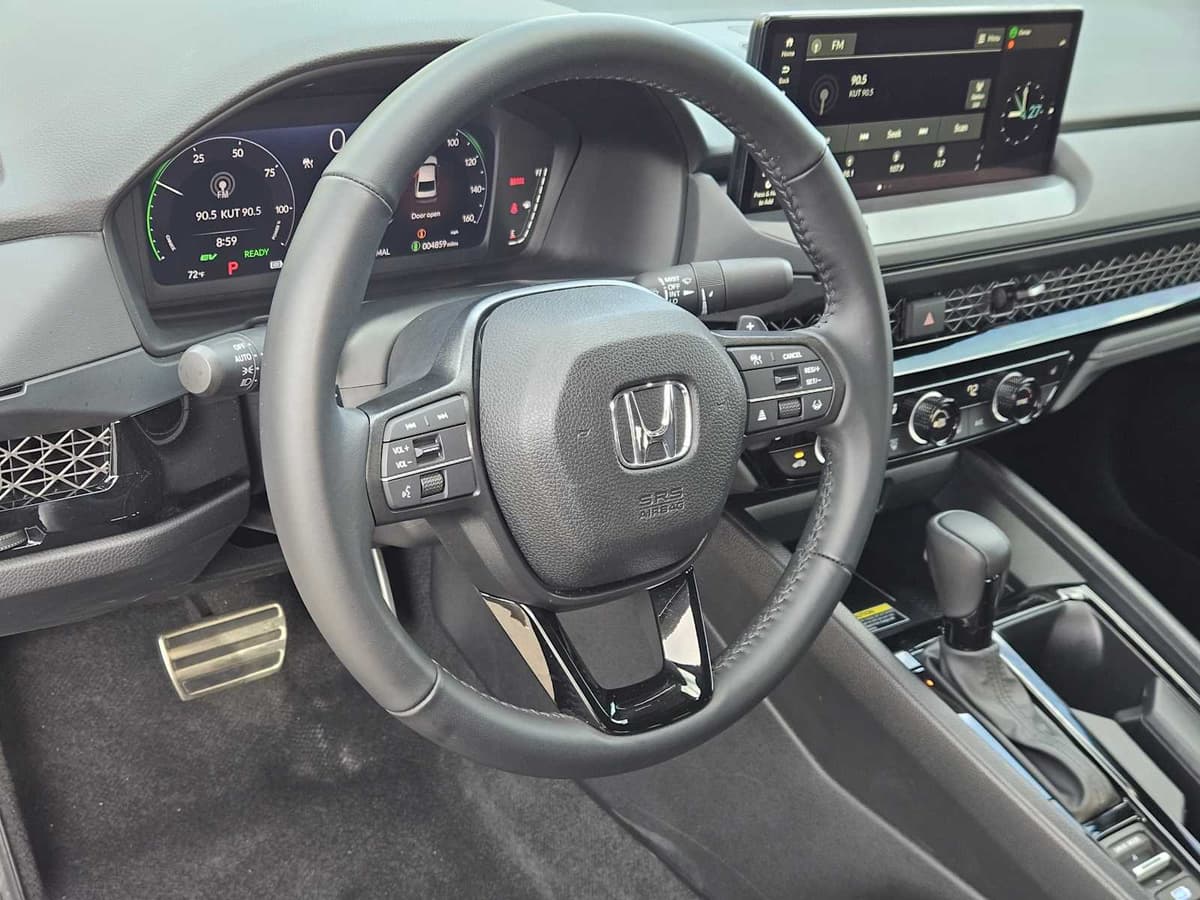 2025 Honda Accord - Image 2