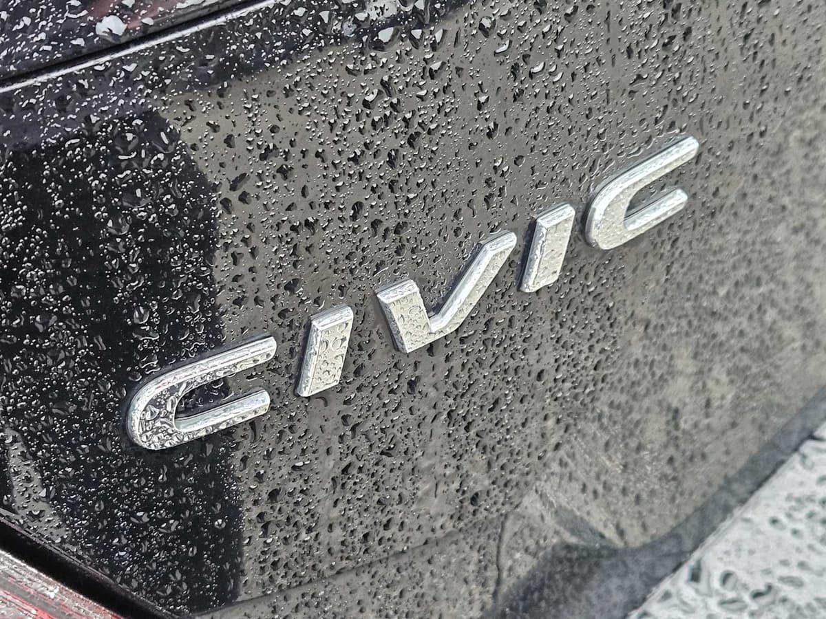 2020 Honda Civic Sedan - Image 11