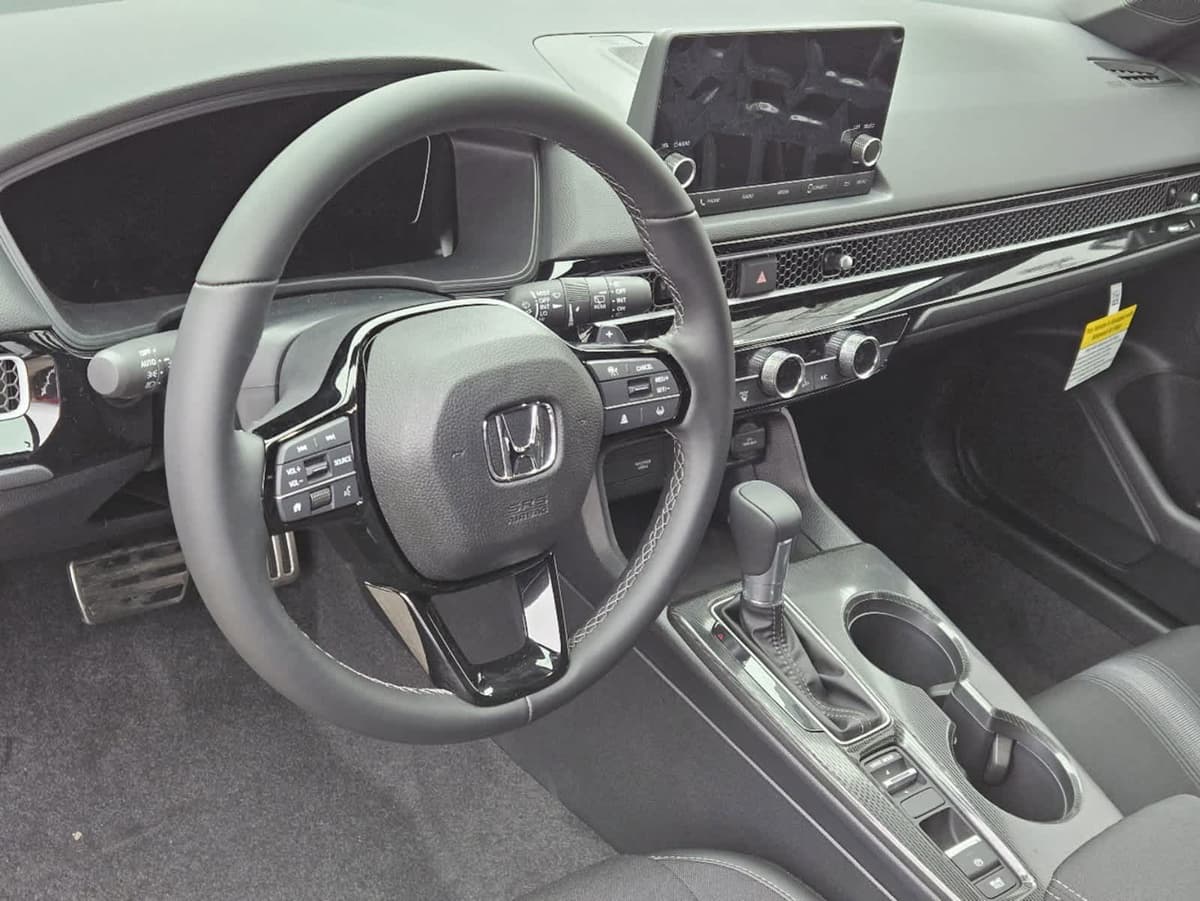 2026 Honda Civic Hybrid - Image 2