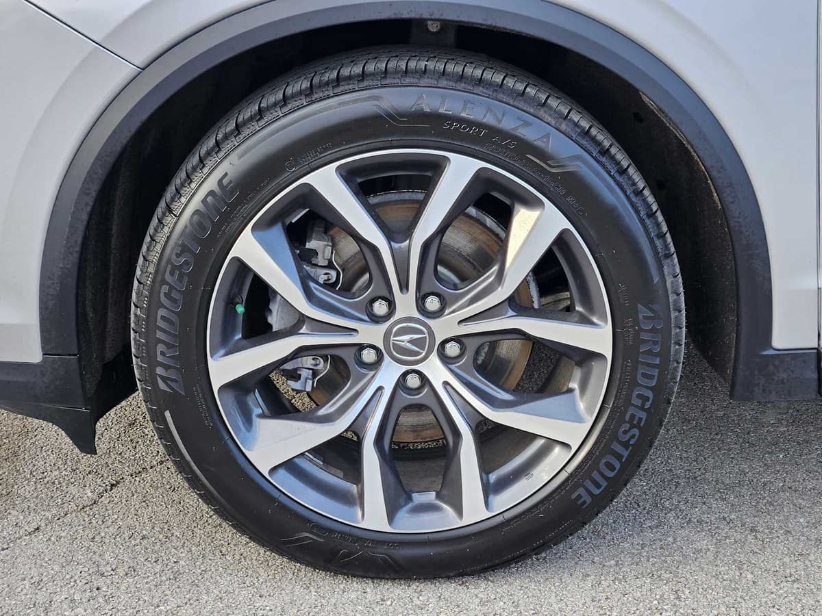 2023 Acura MDX - Image 9