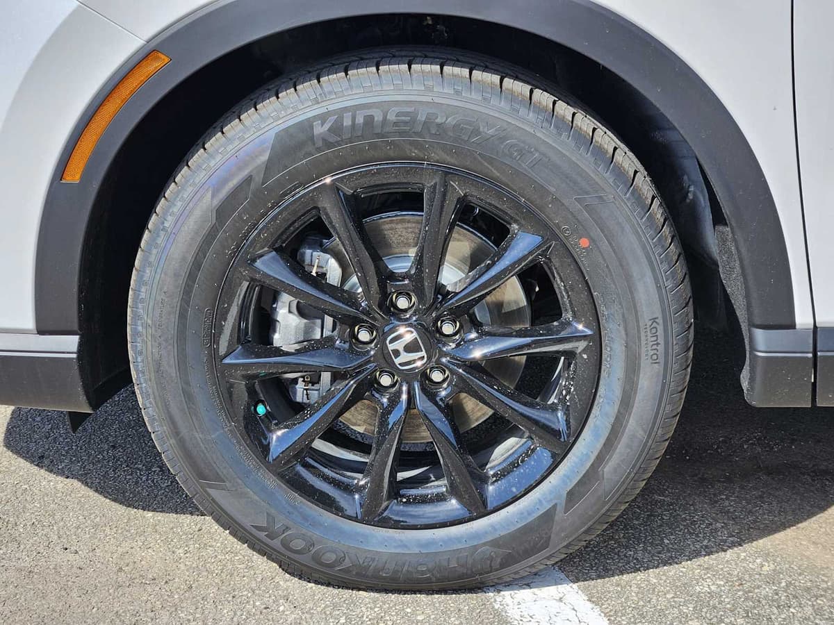 2026 Honda CR-V Hybrid - Image 9