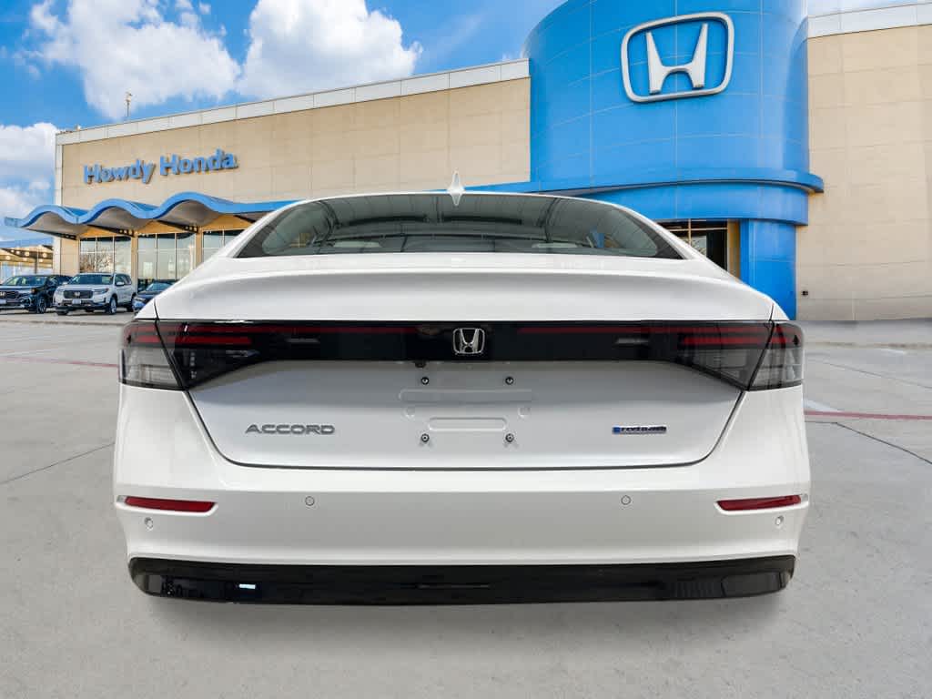2026 Honda Accord Hybrid - Image 4
