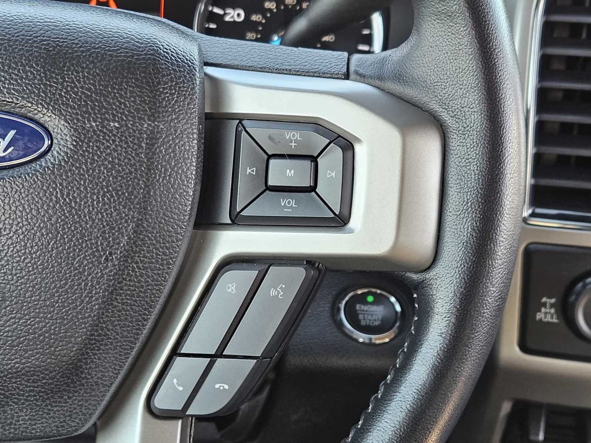 2021 Ford Super Duty F-250 Pickup - Image 27