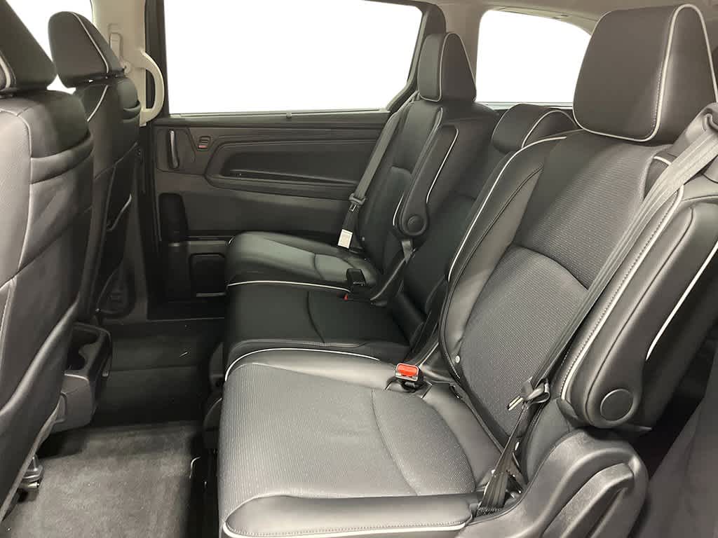 2026 Honda Odyssey - Image 21