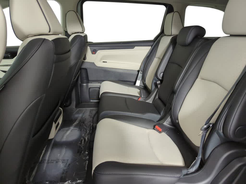 2026 Honda Odyssey - Image 19