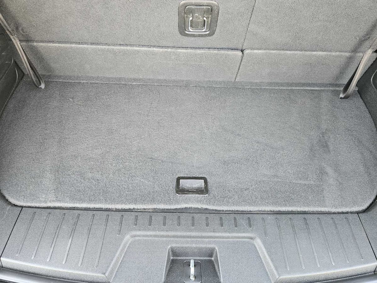 2017 Chevrolet Traverse - Image 31