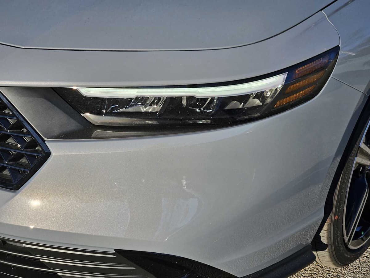 2026 Honda Accord - Image 6