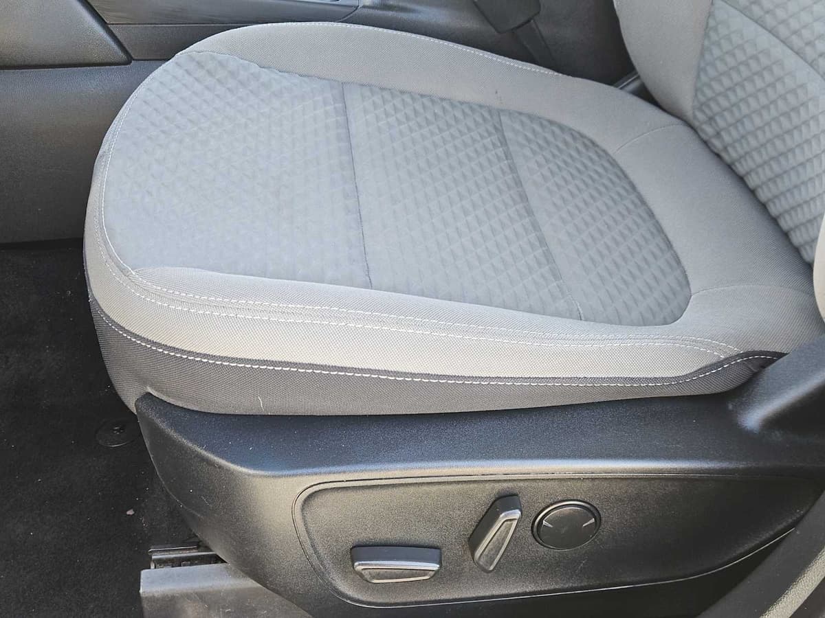 2021 Ford Escape - Image 24