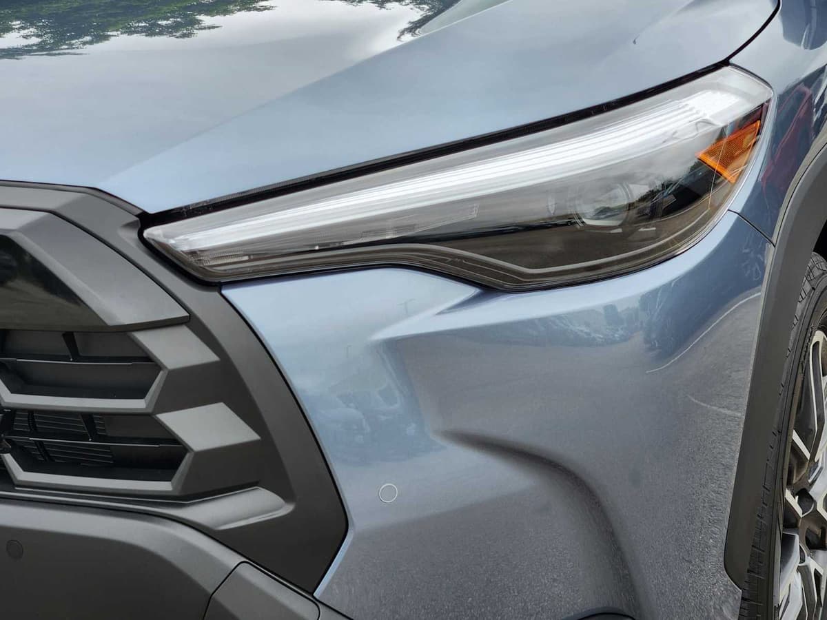 2026 Toyota Corolla Cross - Image 7