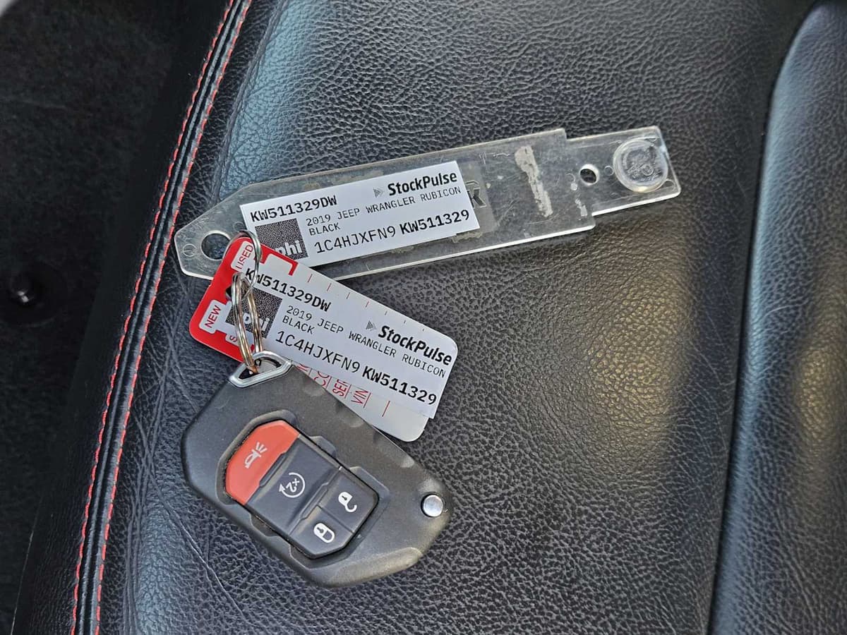 2019 Jeep Wrangler Unlimited - Image 32