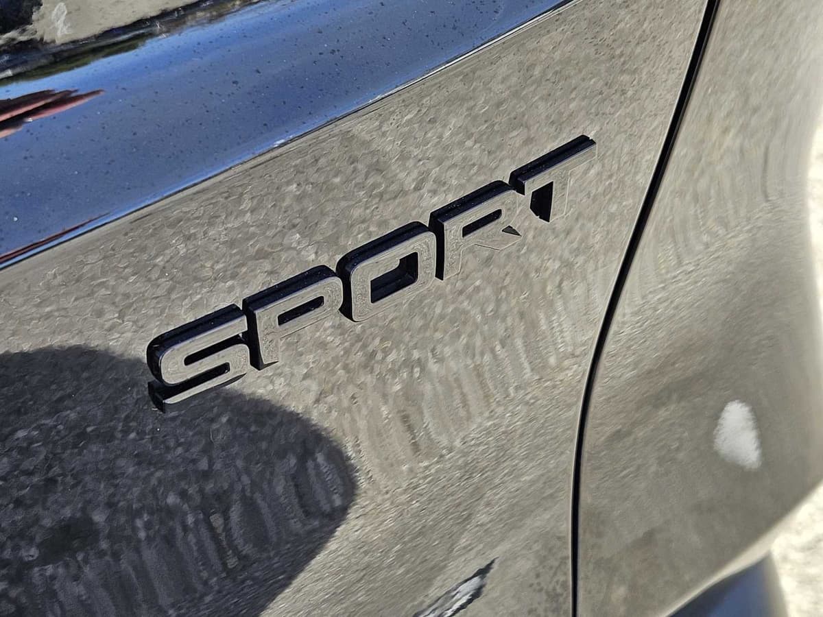 2026 Honda CR-V Hybrid - Image 12