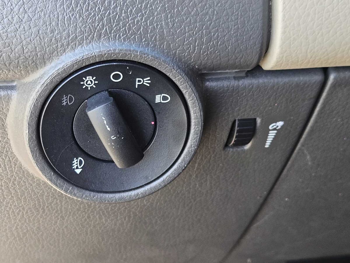 2007 Ford Edge - Image 20