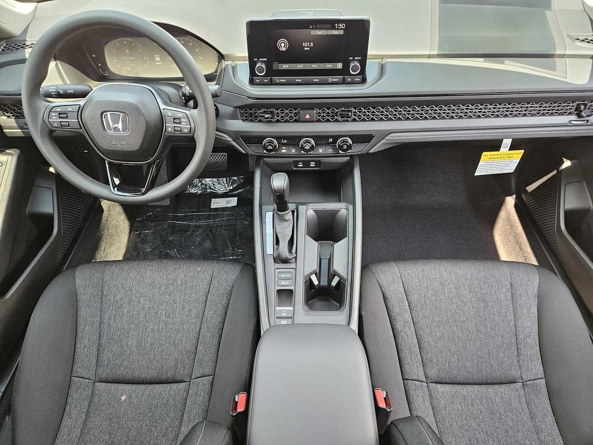 2025 Honda Accord - Image 19