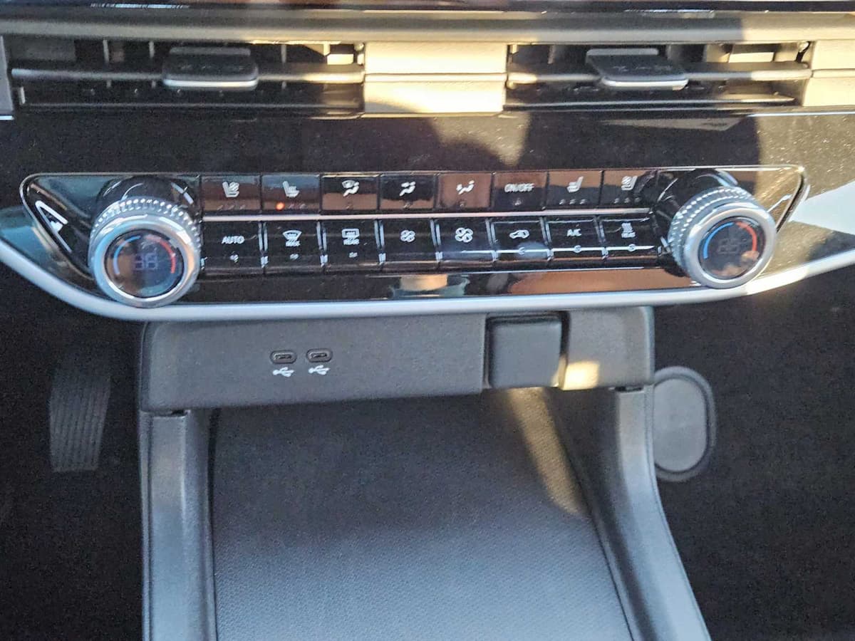 2026 Honda Prologue - Image 16