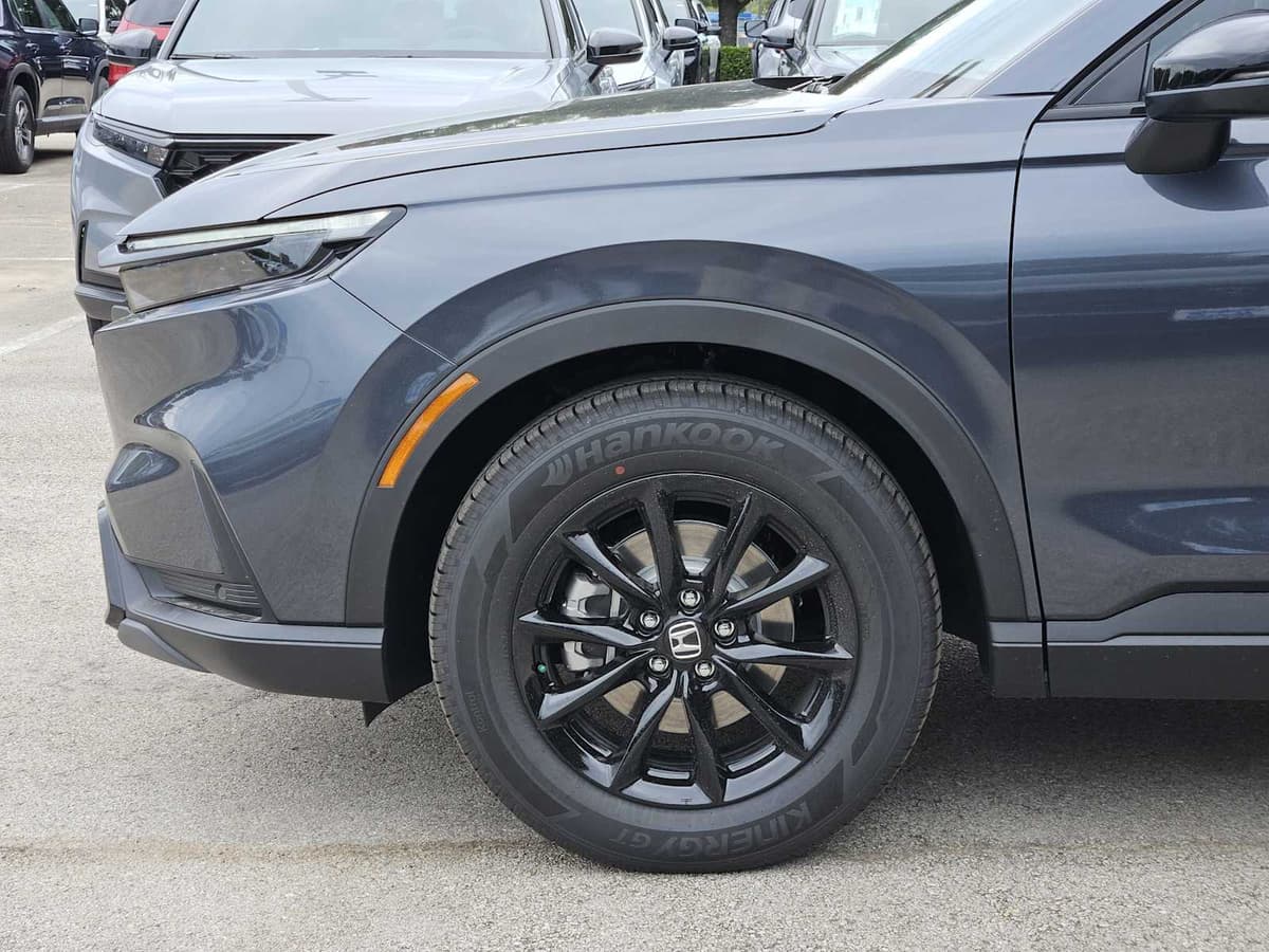 2026 Honda CR-V Hybrid - Image 8