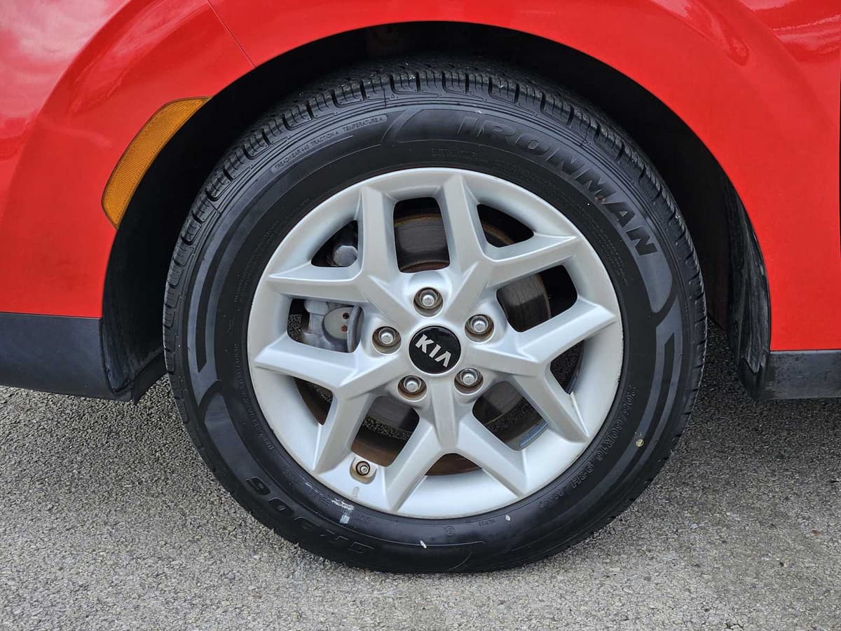 2021 Kia Soul - Image 9