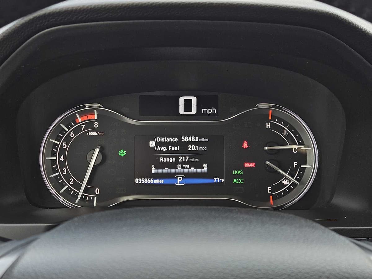 2023 Honda Ridgeline - Image 16