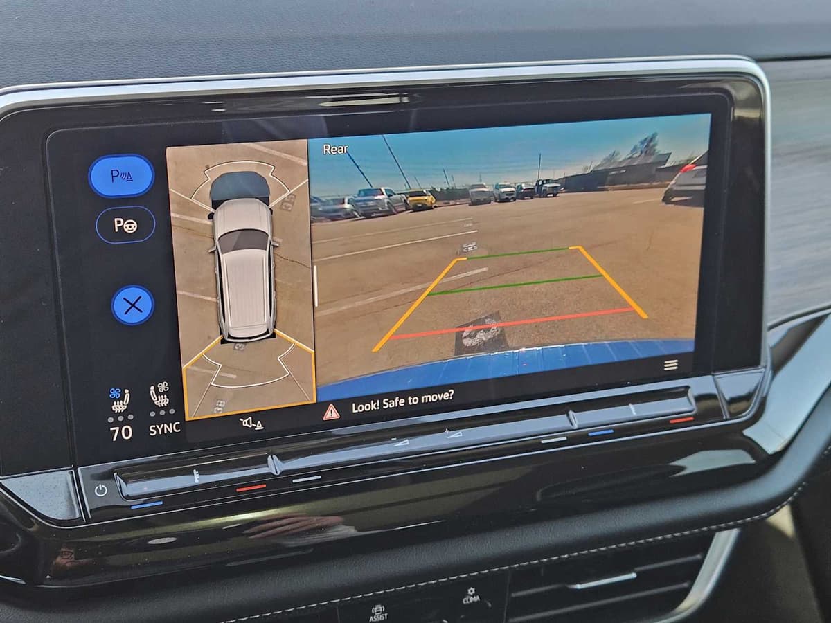 2024 Volkswagen Atlas - Image 19