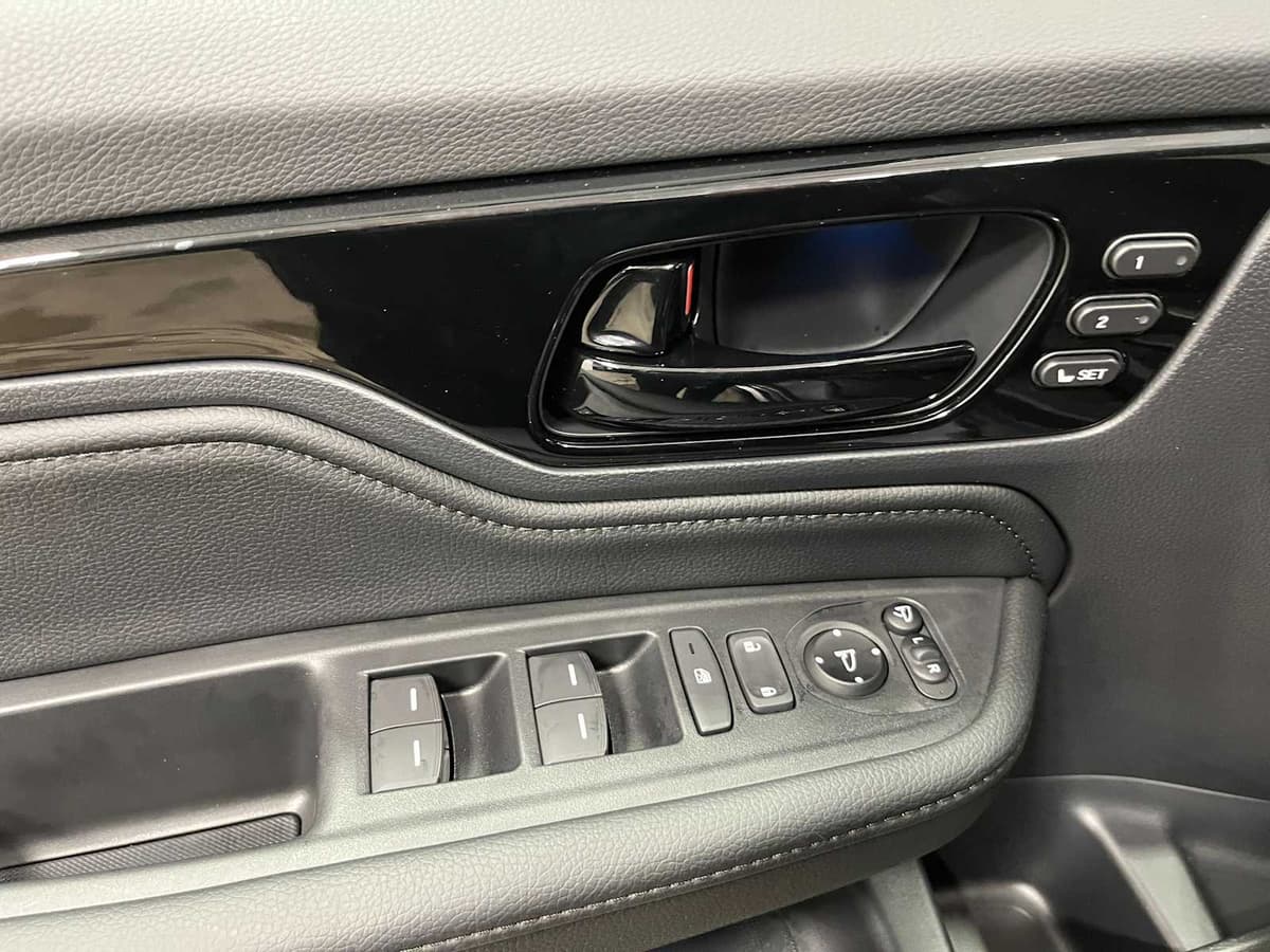 2026 Honda Odyssey - Image 11