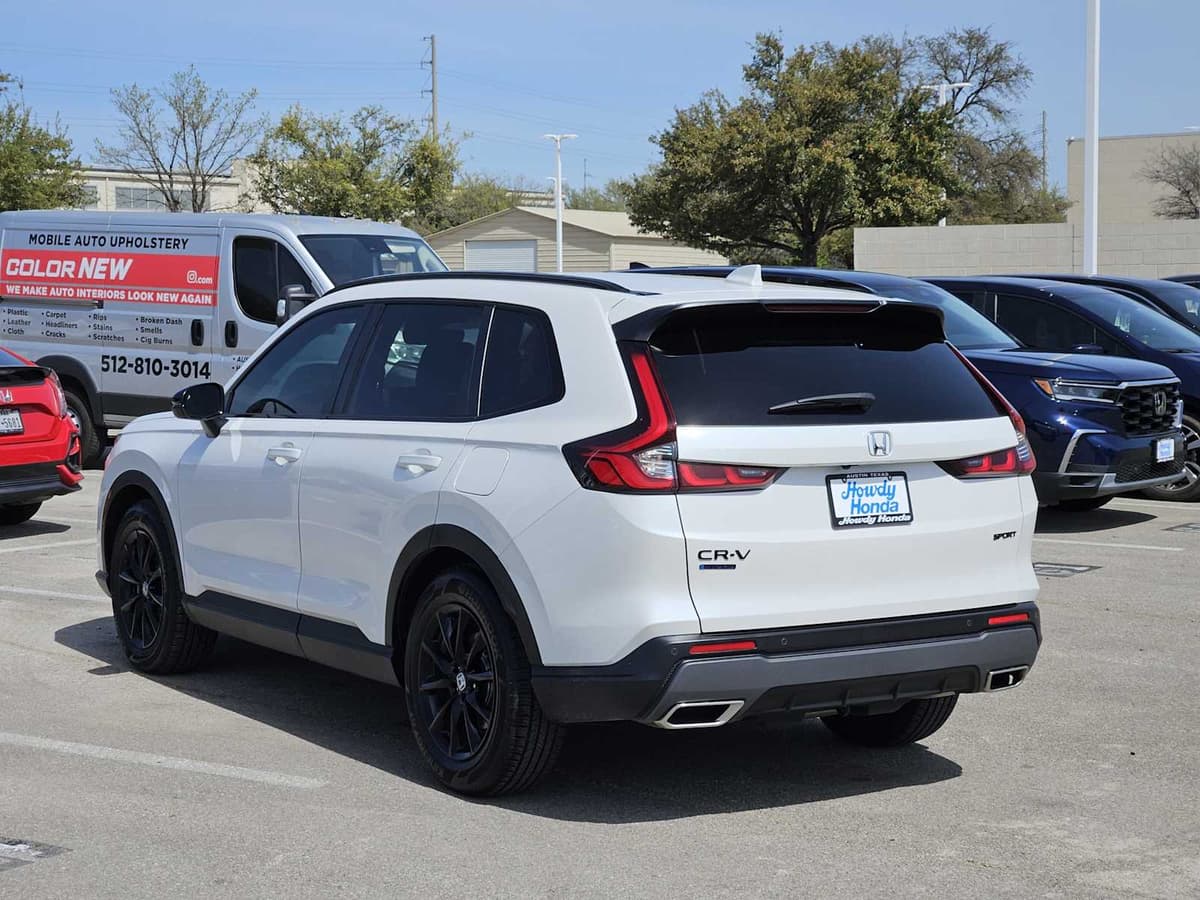 2026 Honda CR-V Hybrid - Image 5