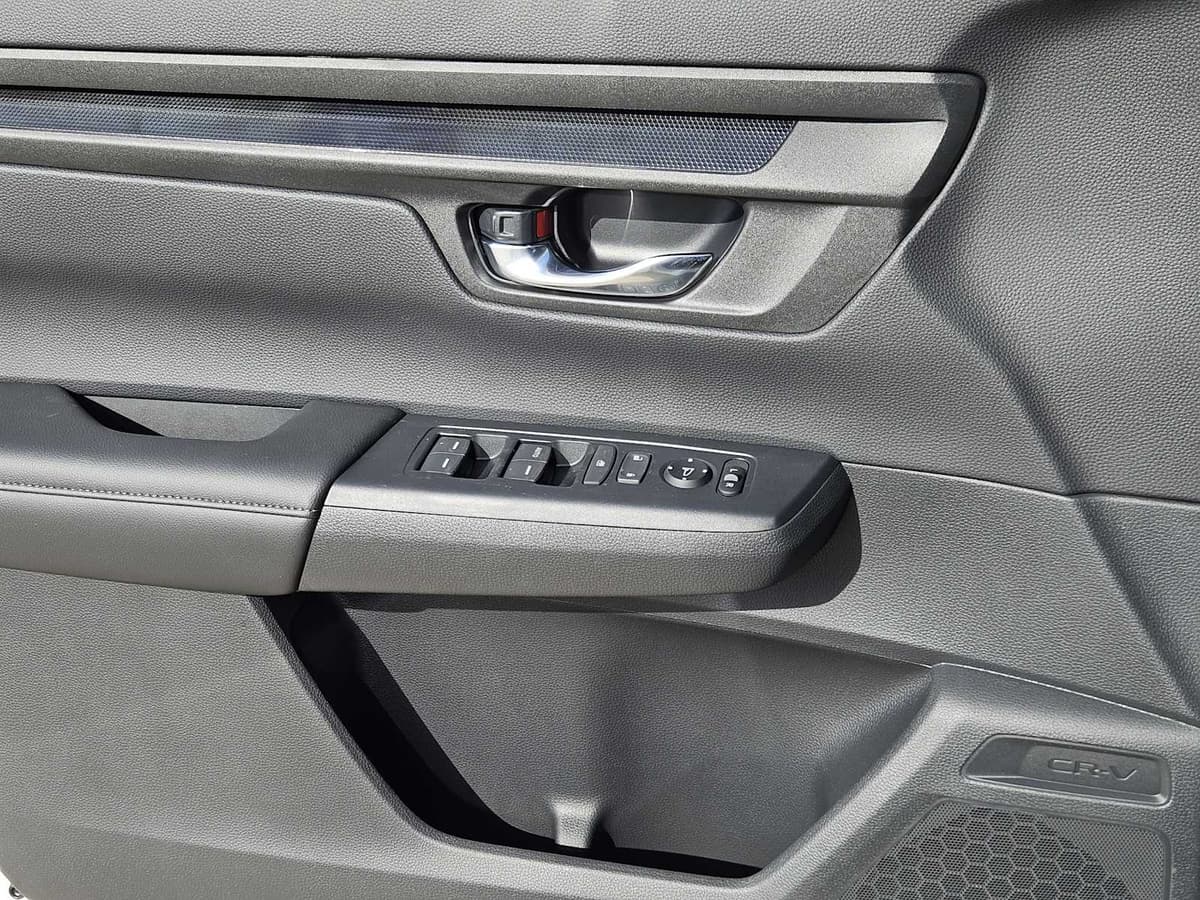 2026 Honda CR-V - Image 18