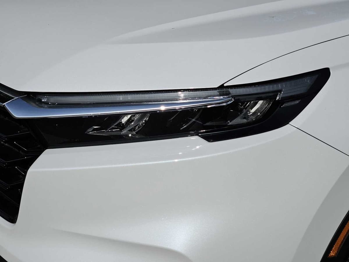 2026 Honda CR-V - Image 7