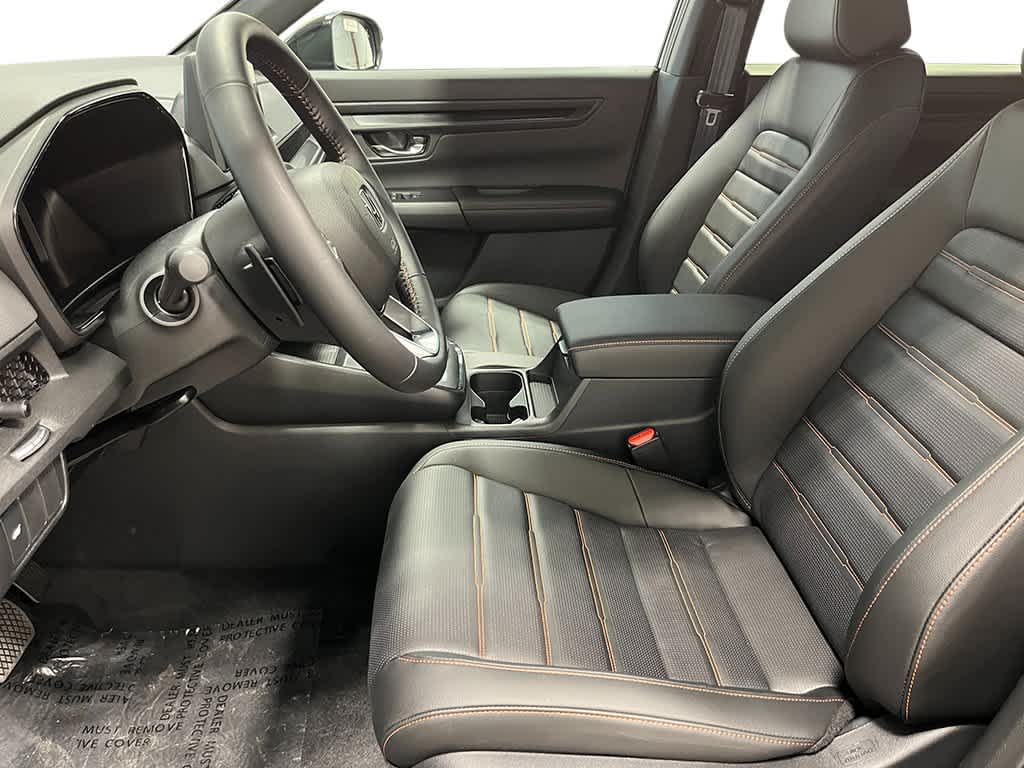 2026 Honda CR-V Hybrid - Image 13
