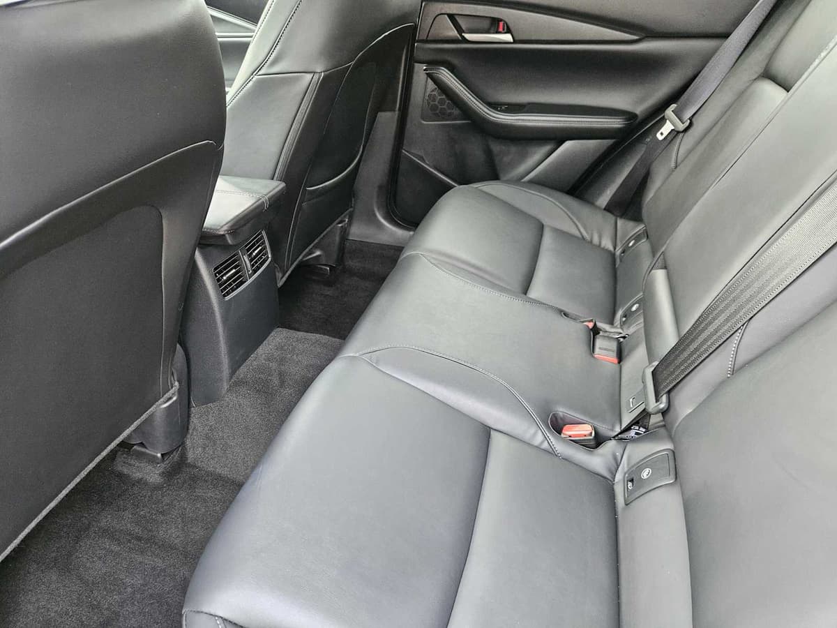 2025 Mazda CX-30 - Image 28