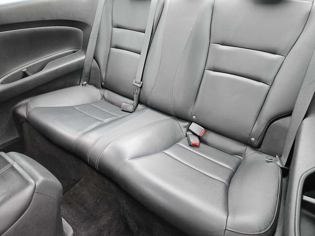 2016 Honda Accord Coupe - Image 29